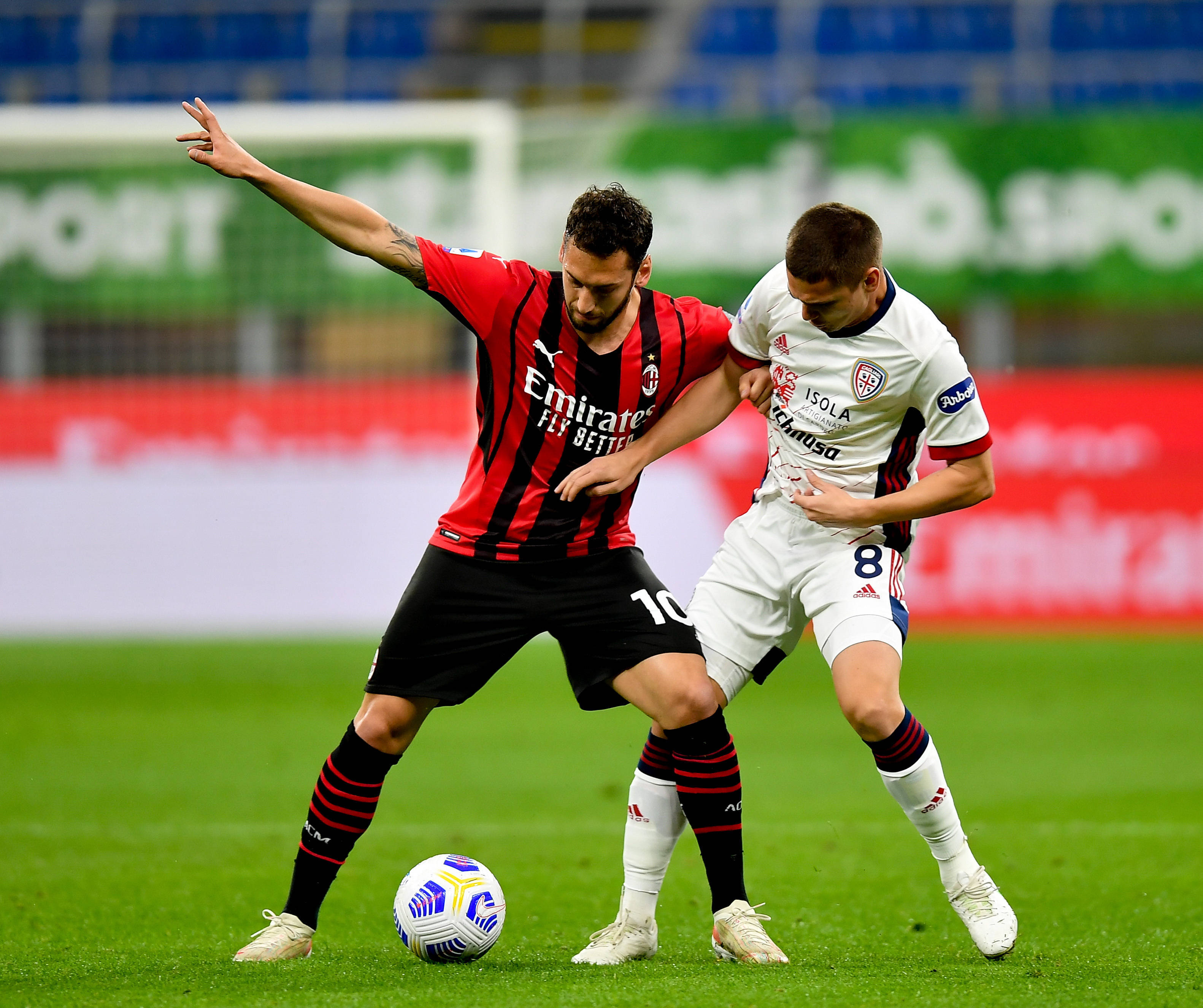  那不勒斯迎意大利杯关键赛，加时末段门线救险，压力陡增，赛季目标并未改变