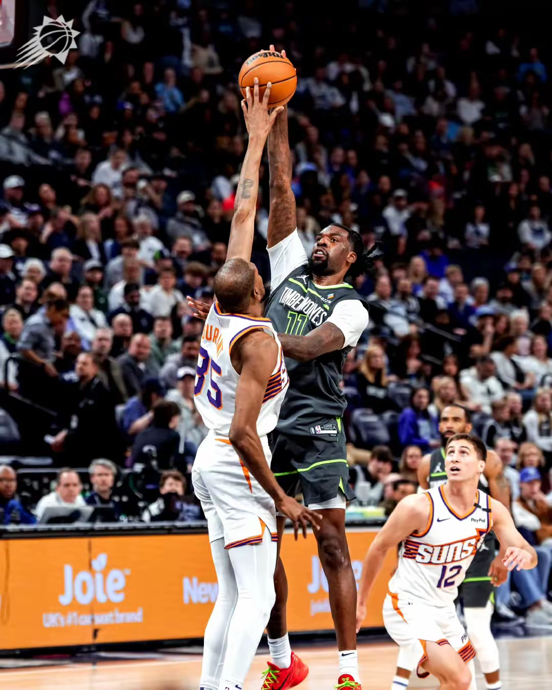 关于NBA常规赛集结日再迎强敌，深圳男篮门线救险，主帅态度：球迷炸锅，细节决定成败的信息