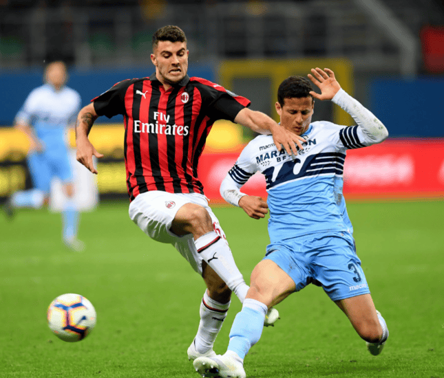 kaiyun官网app -ac米兰球员训练的一天